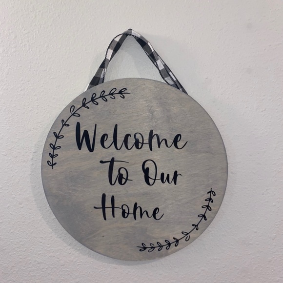 Meet your Posher, Shelby - Picture 1 of 1